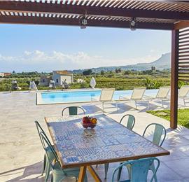 4  bedroom villa with pool, Scopello, sleeps 8